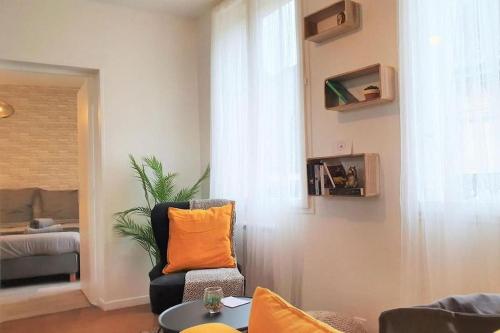 L'Atelier d'Artiste, Proche gare SNCF - 3 chambres