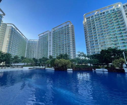 Azure Manila Staycation Near NAIA