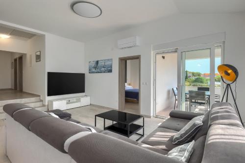 Apartments Medulin 2217