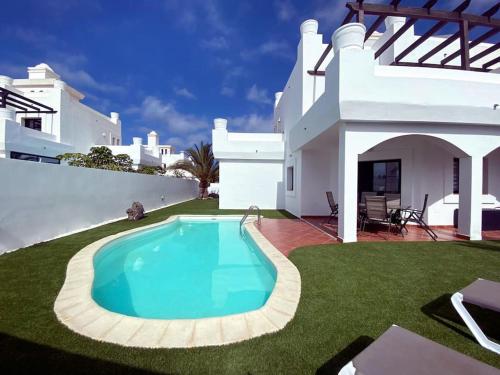 Villa Nina 'Luxury villa in the sun'