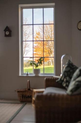 Posezení v ubytování Georgian Country House -Panoramic Views -Sleeps 12