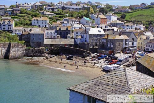 a view of a beach with houses and a town at Poppy's Place Annex in Camelford North Cornwall in Camelford