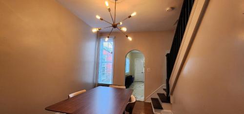 215 S Mount – Photos 3