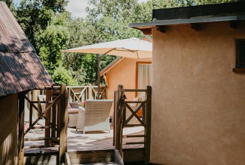 Balkoni atau teres di Domaine en Terre Happy