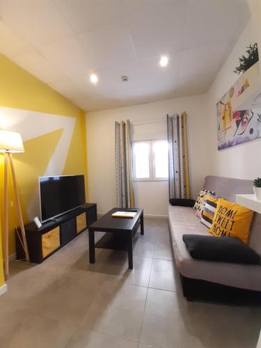 The Yellow Corner Apartment