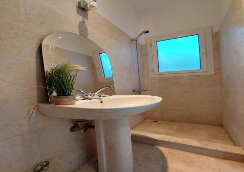 Kép White Villa 6 BR-38-Ph5 szállásáról Gurdakában a galériában