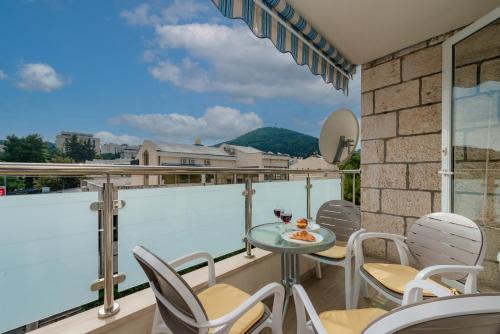 Bulevar Apartments