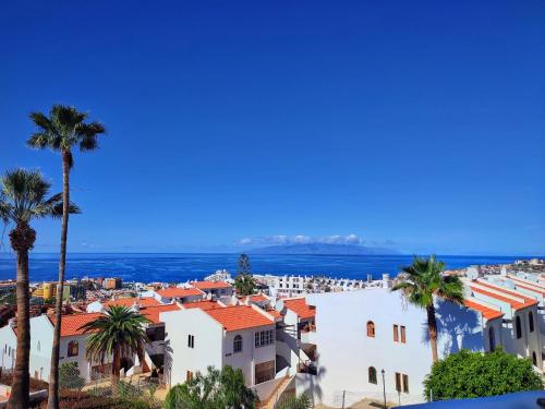 Royal Ocean View Aloha Garden