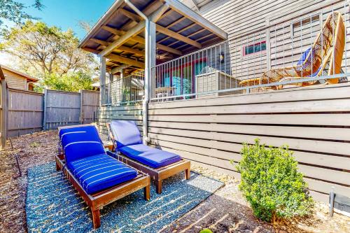 Φωτογραφία από το άλμπουμ του Riverbend Cabin #009 σε Spicewood