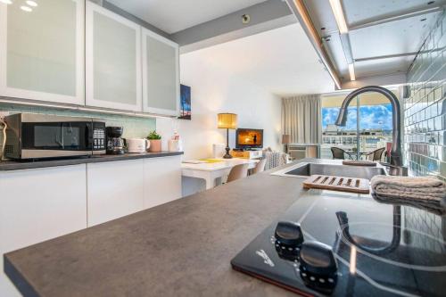 Ocean View Romantic Studio 27th floor – Photos 2