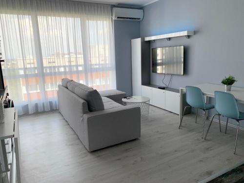 Blue loft & 2bedrooms & parking