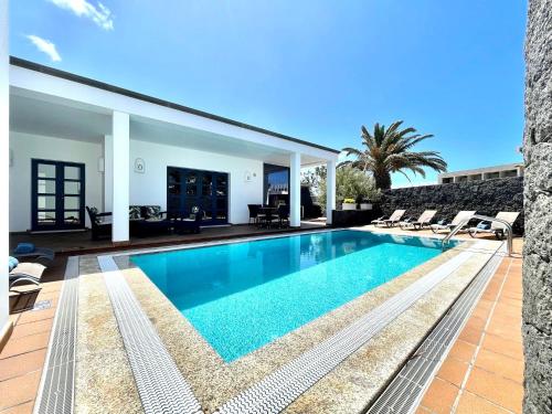 Zdjęcie z galerii obiektu Villas Mamma Mia Playa Blanca Lanzarote w mieście Playa Blanca