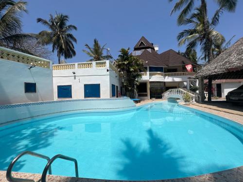 KIVULI VILLAS IN DIANI