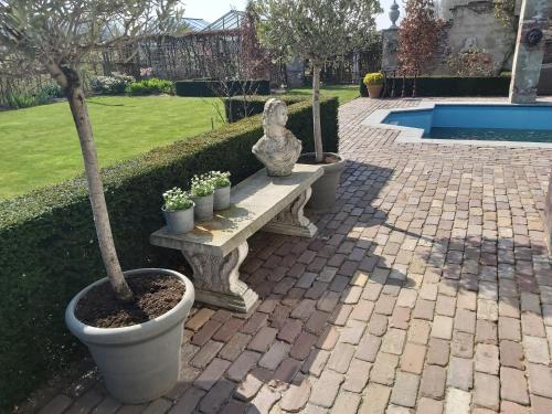 Piscina di B&B De Voort Venlo o nelle vicinanze