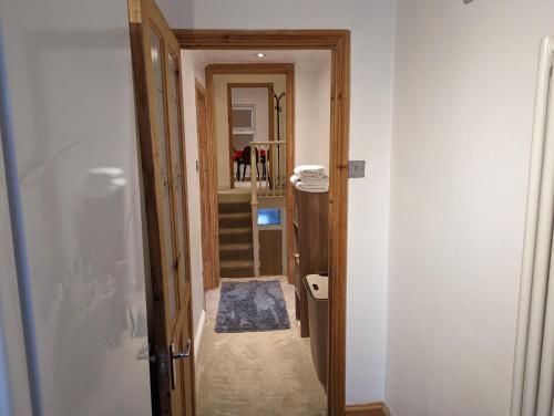 Fully-equipped flat in the city of London photo 17