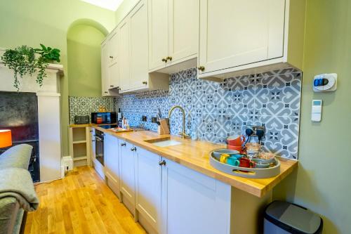 2 Rowntree House photo 13