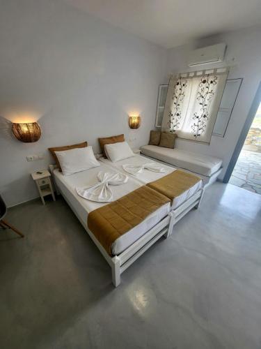 Gallery image of Ergina Studios in Ios Chora