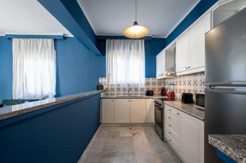 Dapur atau dapur kecil di Platanias Villa Spyros