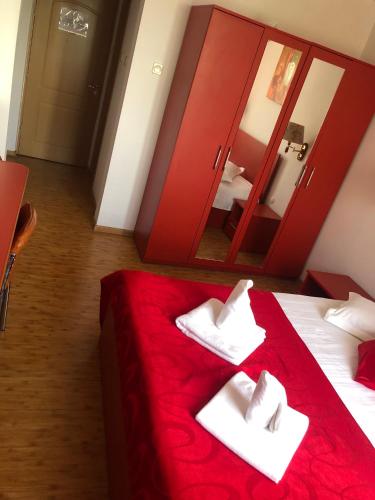 Ένα ή περισσότερα κρεβάτια σε δωμάτιο στο Hotel Parc