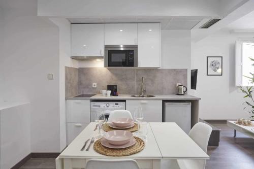 Apartamento VI Alcalá-Retiro. Ideal Parejas