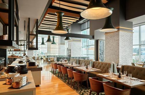 Loews Kansas City Image