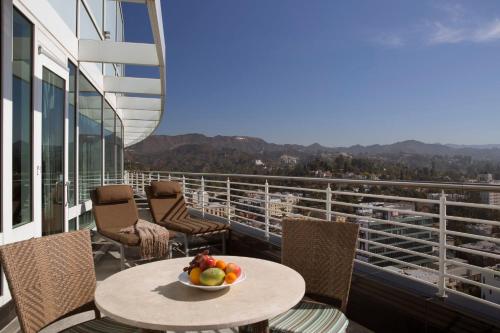 Loews Hollywood Hotel Image