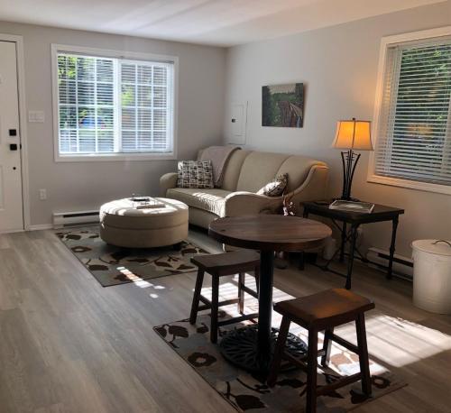2 Bedroom House by Leavetown Vacations
