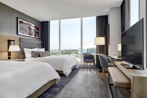 Live! by Loews - Arlington, TX Image