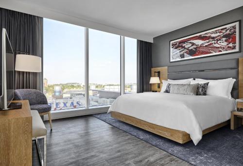 Live! by Loews - Arlington, TX Image