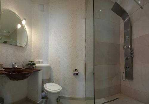 Ένα μπάνιο στο Hotel Rubin***