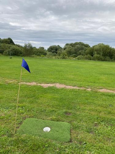 Golf v prázdninového domu nebo okolí