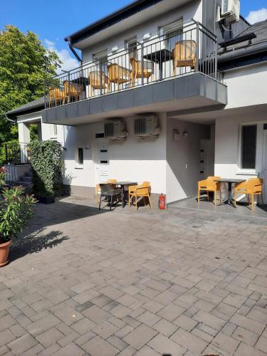 Silver Boglár Apartman