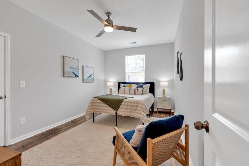 Centrally Located Myrtle Beach House Near Sports Center, Broadway at the Beach, Shopping, Beach, and Golf photo 21