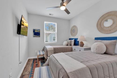 Centrally Located Myrtle Beach House Near Sports Center, Broadway at the Beach, Shopping, Beach, and Golf photo 22
