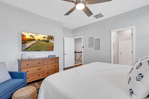 Centrally Located Myrtle Beach House Near Sports Center, Broadway at the Beach, Shopping, Beach, and Golf photo 29
