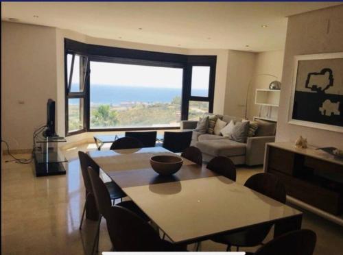 Fotografie z fotogalerie ubytování Precioso y comodísimo departamento con extraordinarias vistas v destinaci Manilva
