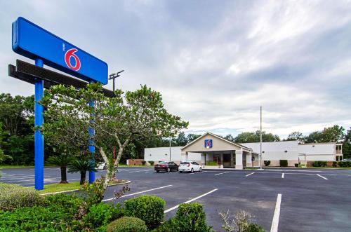 Gallery image of Motel 6-Bay Minette, AL in Bay Minette