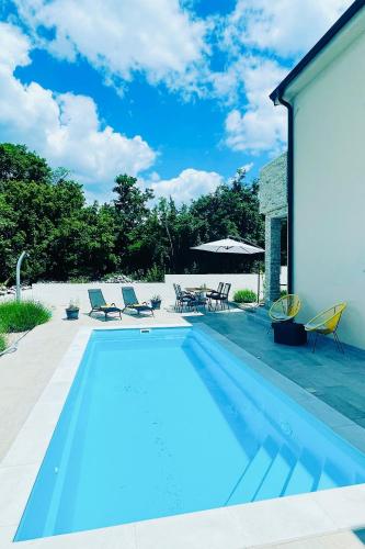 Apartments with swimming pool Kremenici, Krk - 20676
