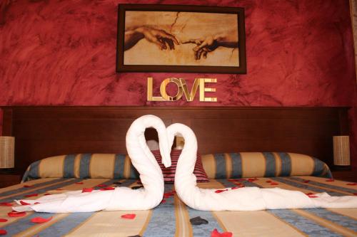 Hotel La Curva, Albolote – Updated 2022 Prices