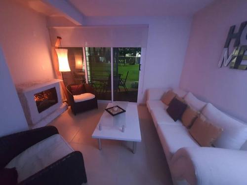 Linda casa townhouse acogedora con piscina en Ayala Morelos