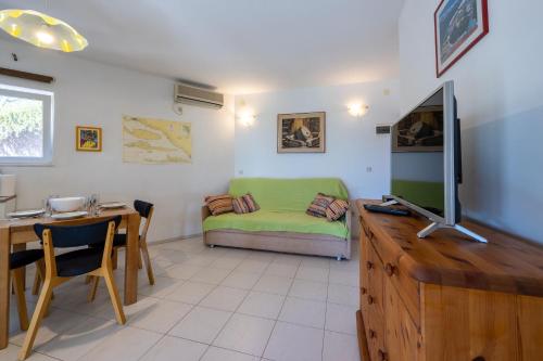 Apartment Luka – Photos 4