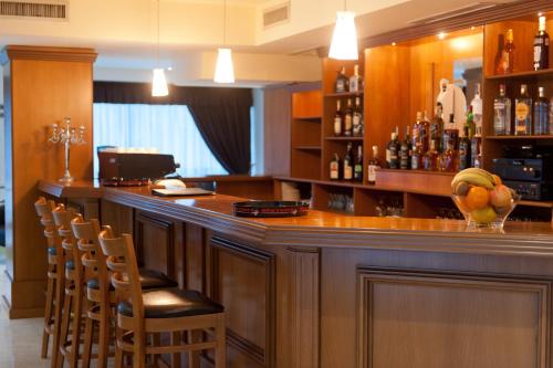 Ο χώρος του lounge ή του μπαρ στο Hotel Astrea