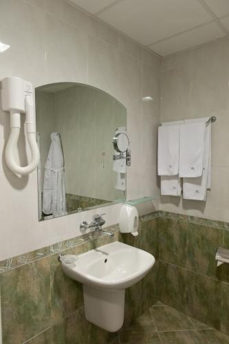 Ένα μπάνιο στο Hotel Astrea