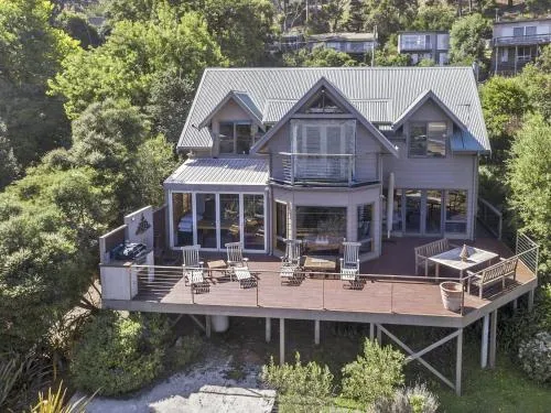 Wye's Choice - Holiday Great Ocean Road picture