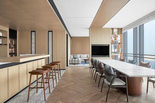 TV a/nebo společenská místnost v ubytování Changzhou Marriott Hotel Jintan