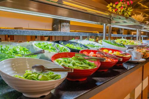 Eten bij of ergens in de buurt van het resort

