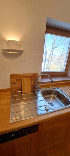 Η κουζίνα ή μικρή κουζίνα στο Traumhafte Ferienwohnung auf 100 Quadratmetern für 6 Pers nähe München, ICM, Therme, MUC