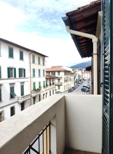 MAISON VEZZANI - Careggi - 2 terrazze private, parcheggio