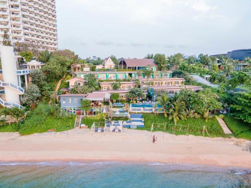 an aerial view of the resort from the beach at Pattaya Paradise Beach Resort in Na Jomtien