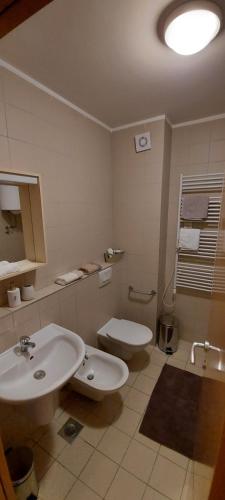 2BR Apartment-next to Old Town-Private Parking